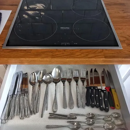 Cozy & Stylish * Tiran